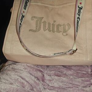 Juicy Couture Light Pink Shoulder Bag